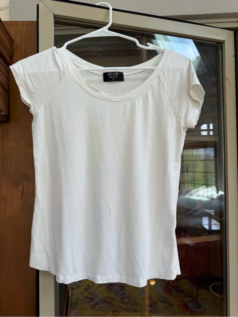 Scoop Neck Short Sleeve Tee in White